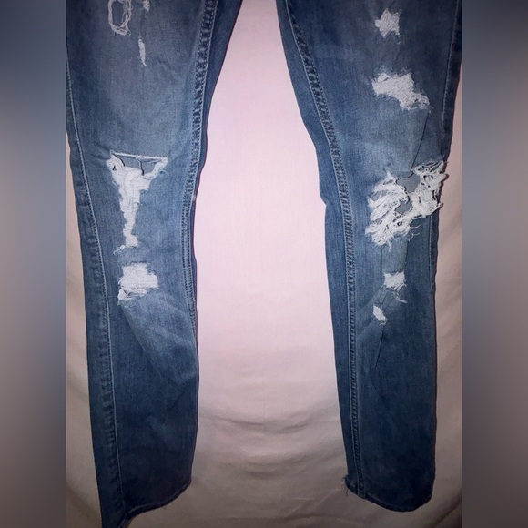 Hollister Women's Ripped Skinny Jeans - Blue - Picture 10 of 11